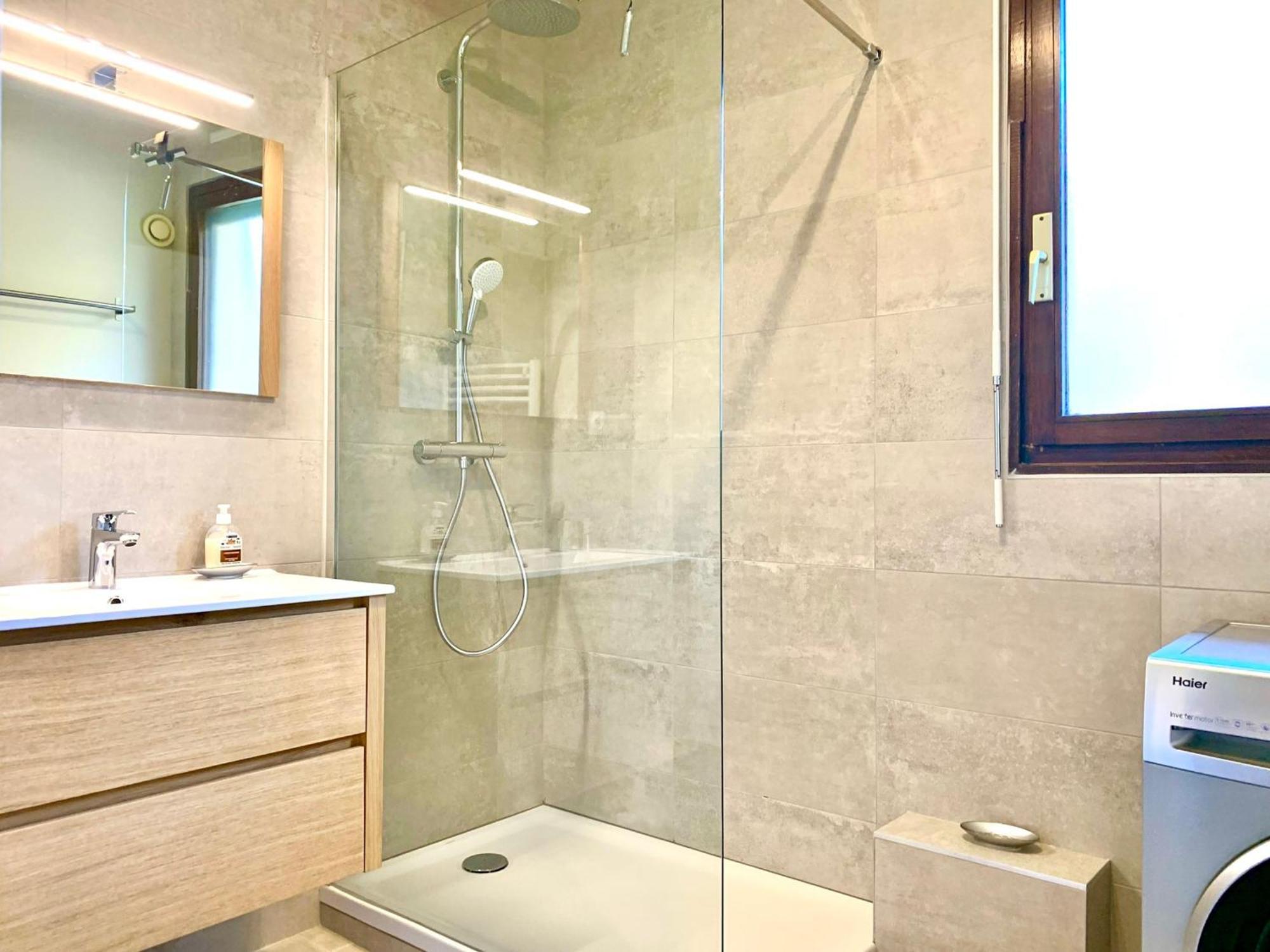 Appartement 3* Avec Balcon, Piscine Et Lac A Proximite, Activites Diverses - Fr-1-432-4 アヌシー エクステリア 写真